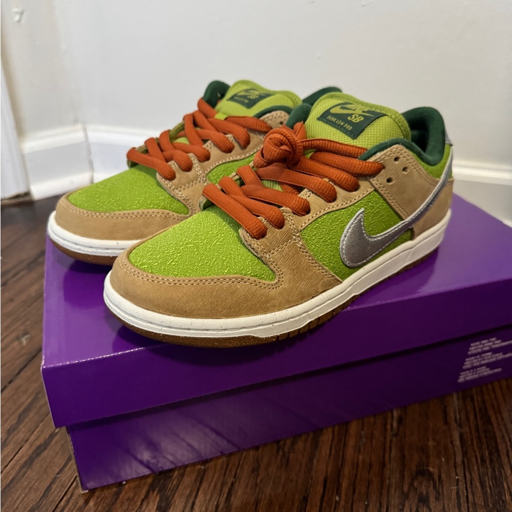 Nike SB Dunk Low Pro WC (Pear)